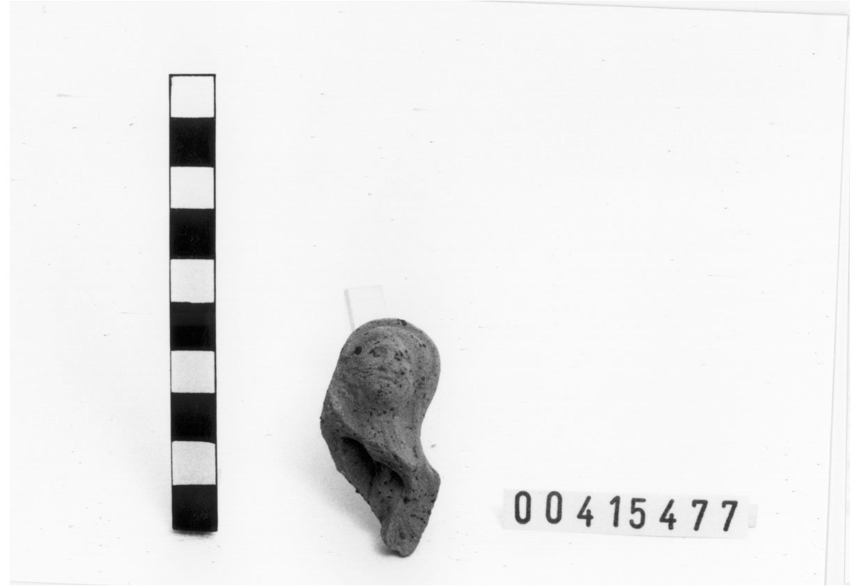 Figura femminile (Statuetta votiva/ frammento) (II a.C)