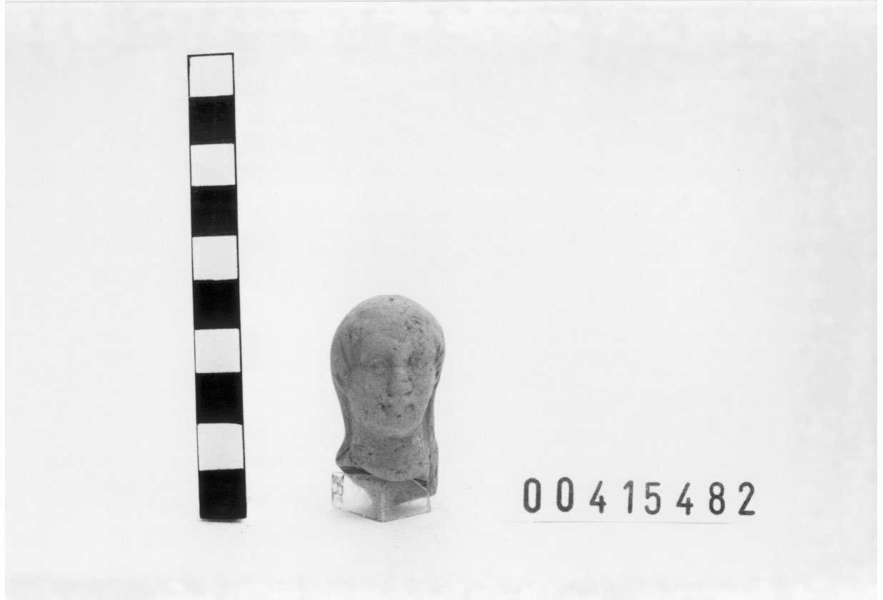 Figura maschile (Statuetta votiva/ frammento) (II a.C)