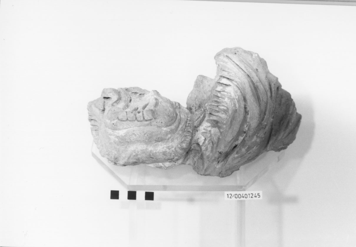 Rilievo/ frammento (III a.C, II a.C)