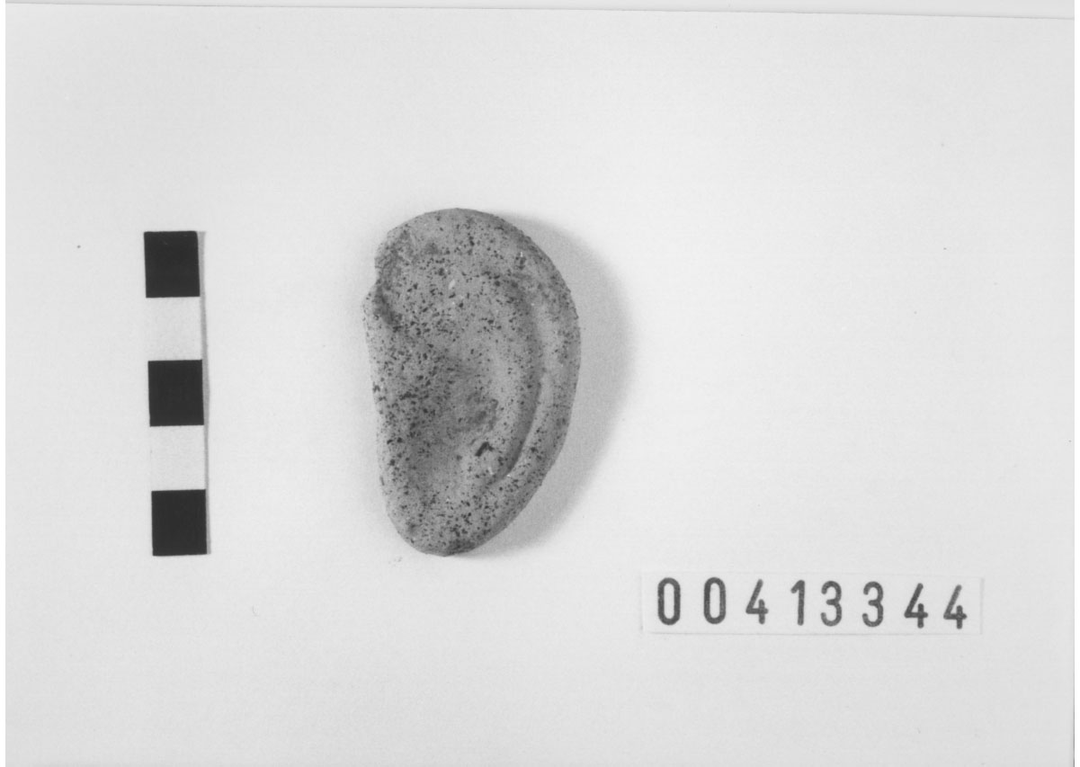Orecchio sinistro (Votivo anatomico) (III a.C, II a.C)