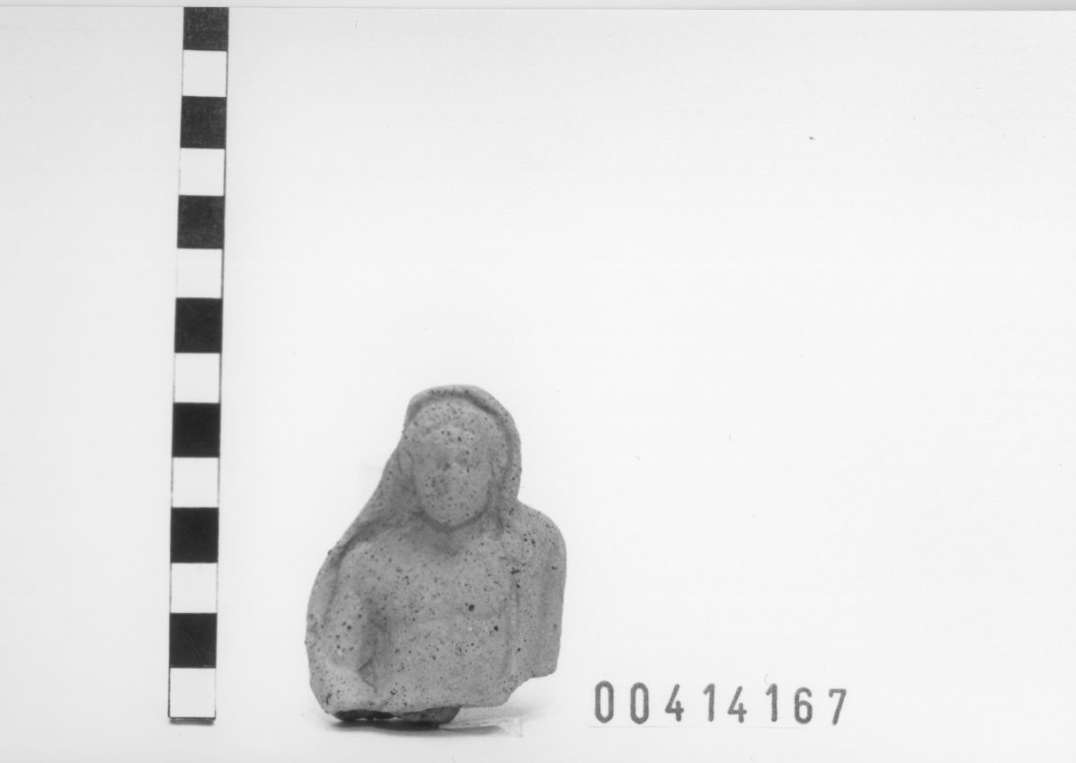 Figura maschile velata (Statuetta votiva/ frammento) (III a.C, II a.C)