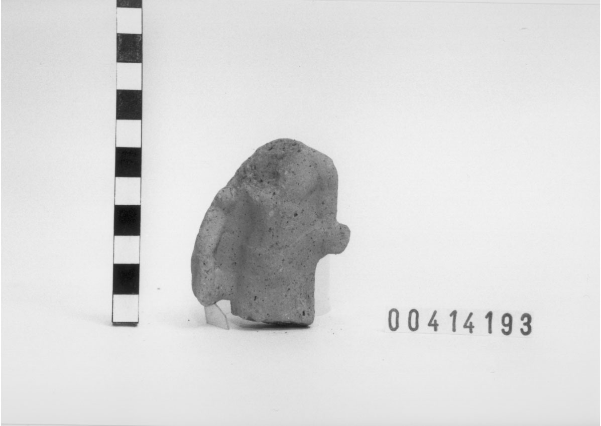 Figura maschile (Statuetta votiva/ frammento) (III a.C, II a.C)