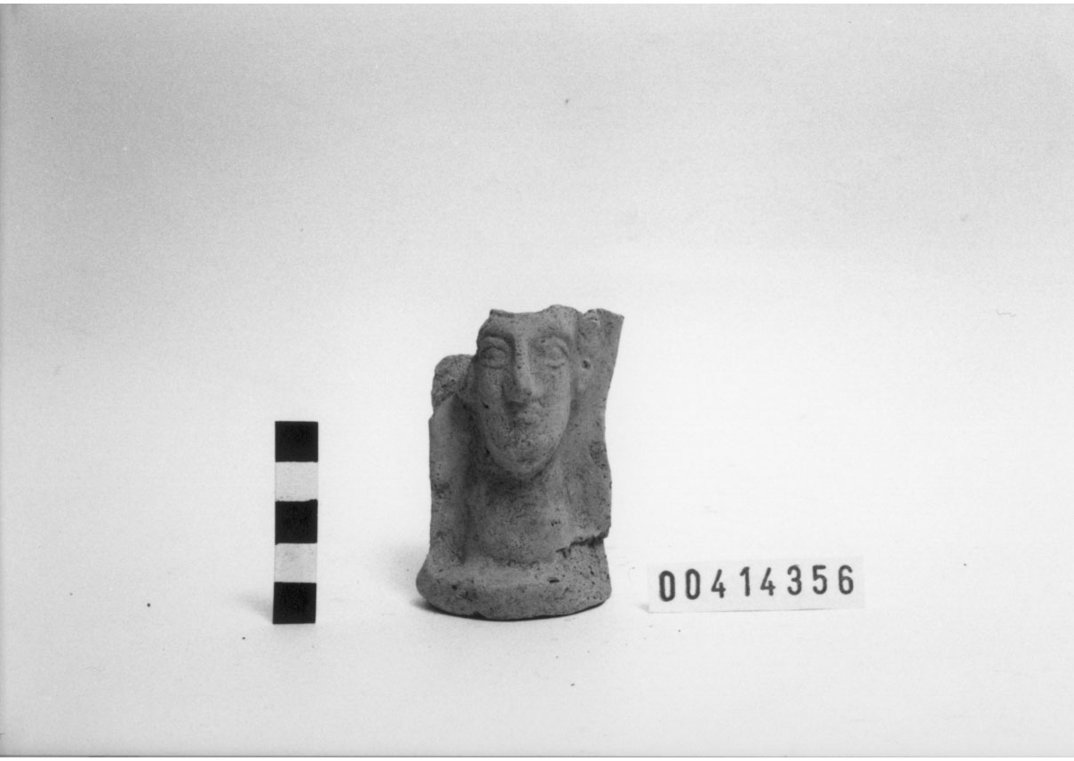 Figura femminile velata (Testa votiva) (III a.C, II a.C)