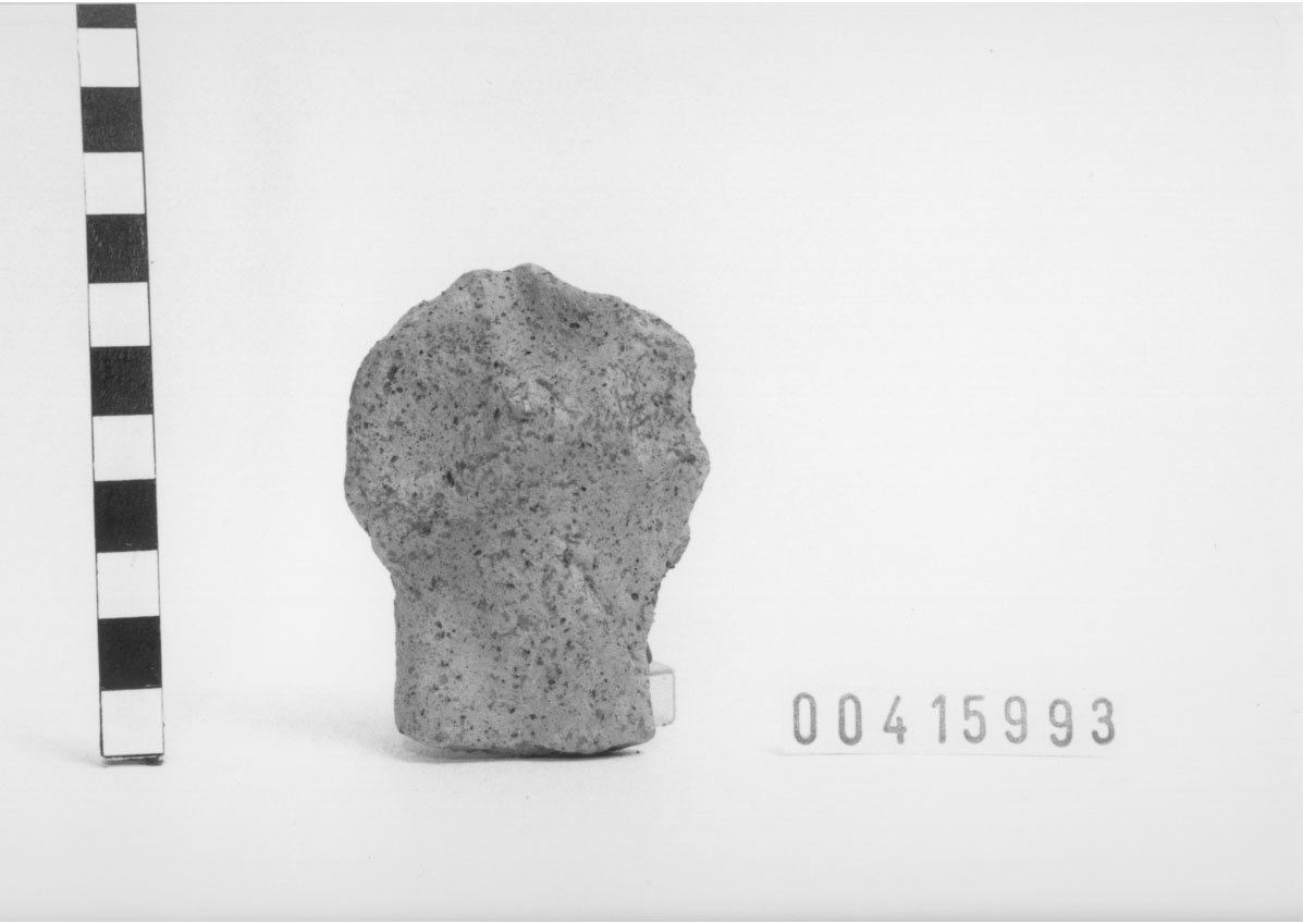 Figura maschile (Statuetta votiva/ frammento) (II a.C)