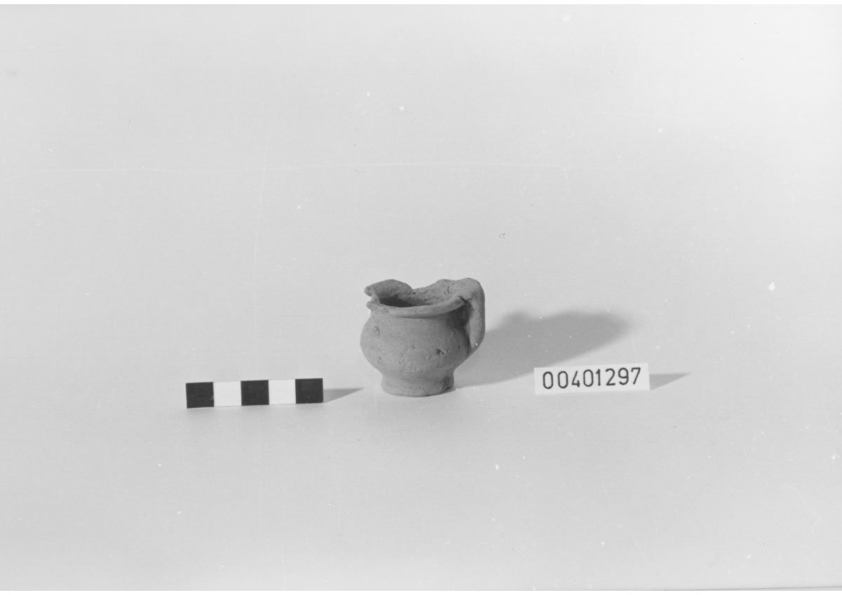 Craterisco a colonnette (IV a.C, III a.C)