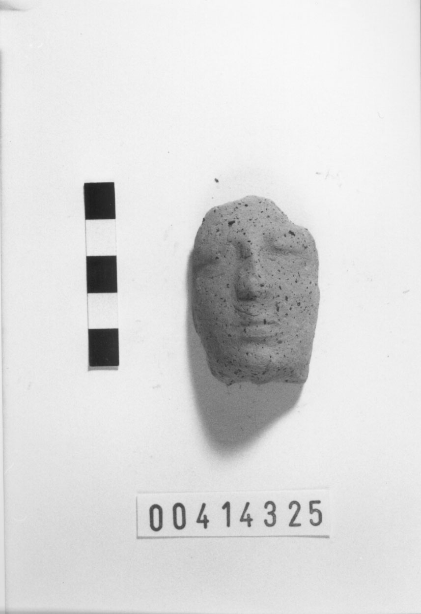 Testa votiva/ frammento (III a.C, II a.C)