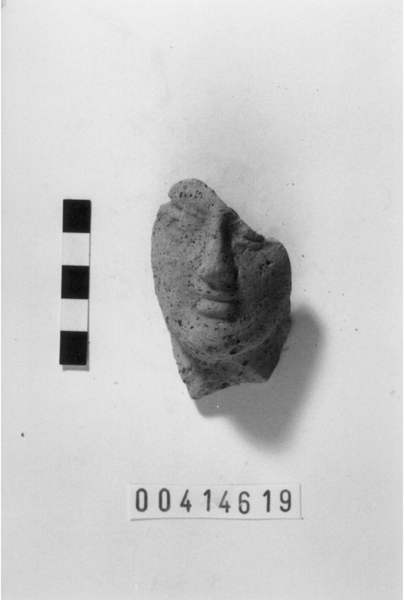 Testa votiva/ frammento (III a.C, II a.C)