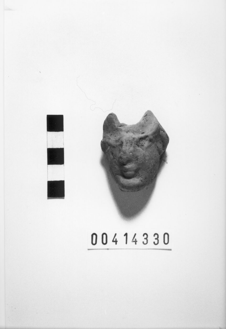 Testa votiva/ frammento (III a.C, II a.C)