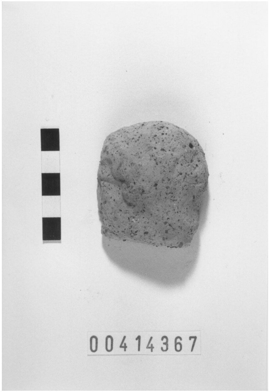 Figura maschile (?) (Mezza testa votiva/ frammento) (III a.C, II a.C)