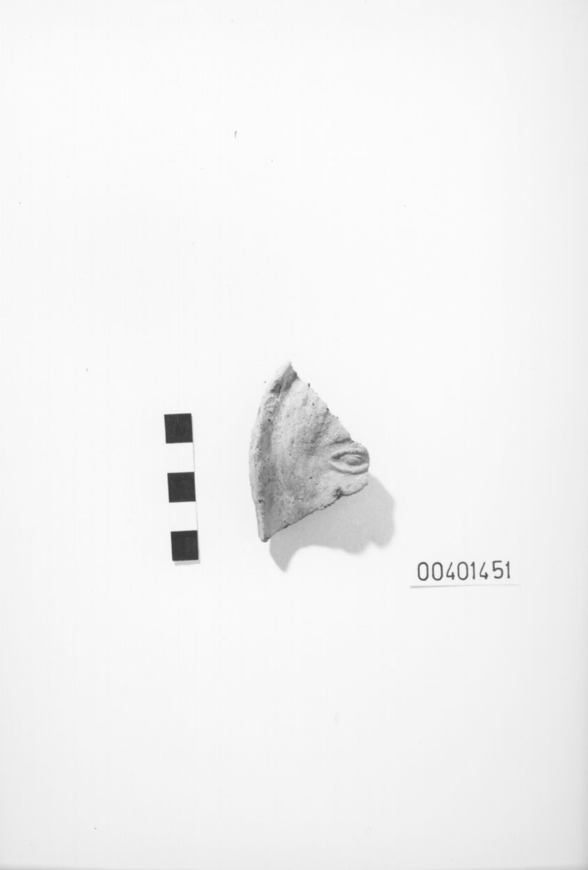 Testa votiva/ frammento (IV a.C, III a.C, II a.C)