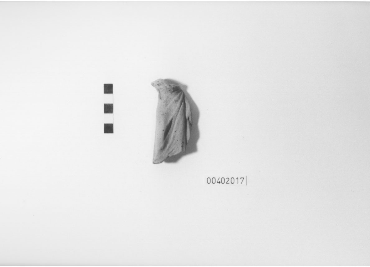 Figura femminile (Statuetta votiva/ frammento) (III a.C, II a.C)