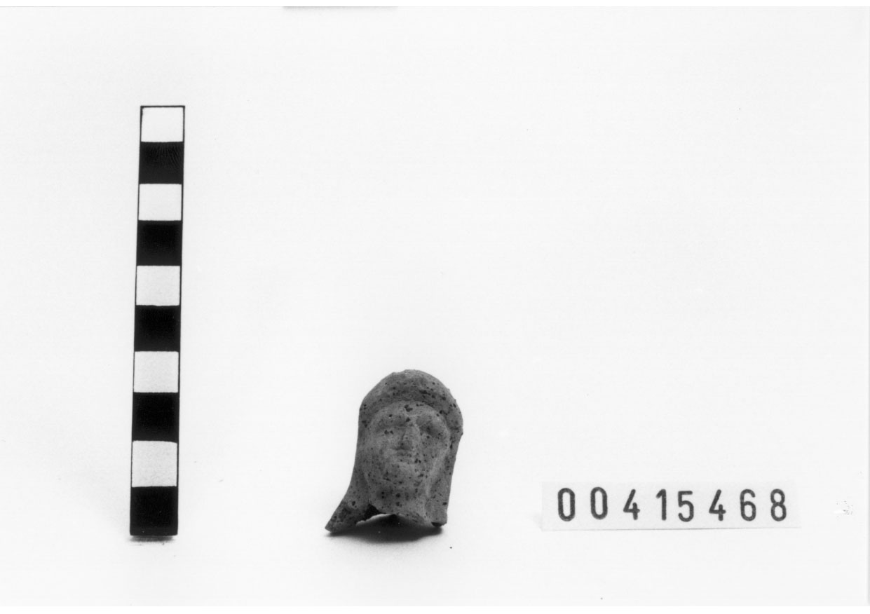 Figura maschile (Statuetta votiva/ frammento) (II a.C)