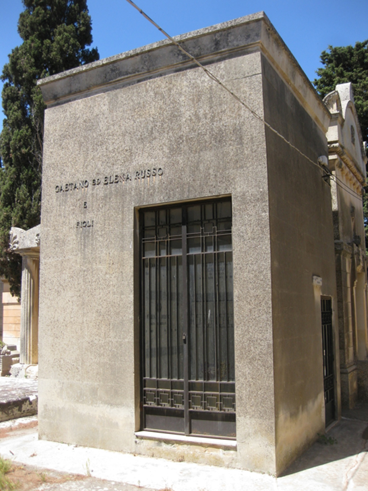 Gaetano ed Elena Russo (tomba, cappella) - Lecce (LE) 