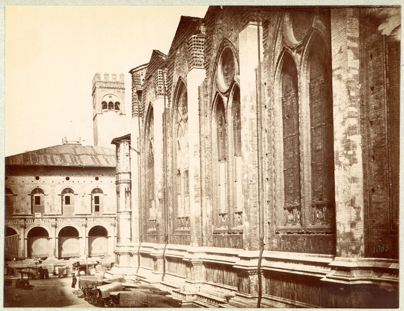 Italia - Emilia Romagna - Bologna - Basilica di San Petronio - Fianco destro (positivo) di Anonimo (XIX-XX)