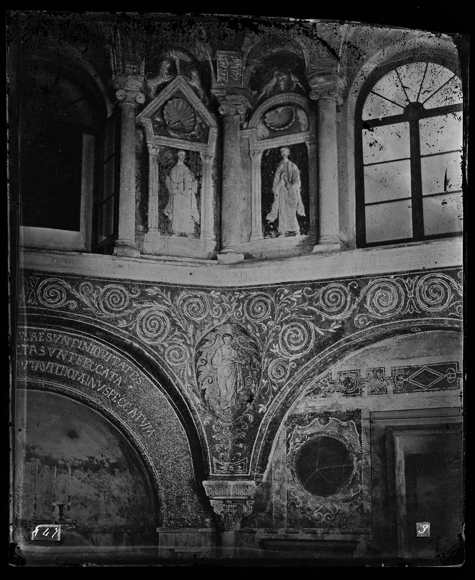 Emilia Romagna - Ravenna - Complessi monumentali - Cattedrale della Risurrezione di Nostro Signore Gesù Cristo - Battistero Neoniano <Battistero degli Ortodossi> (negativo) di Ricci, Luigi (XIX)