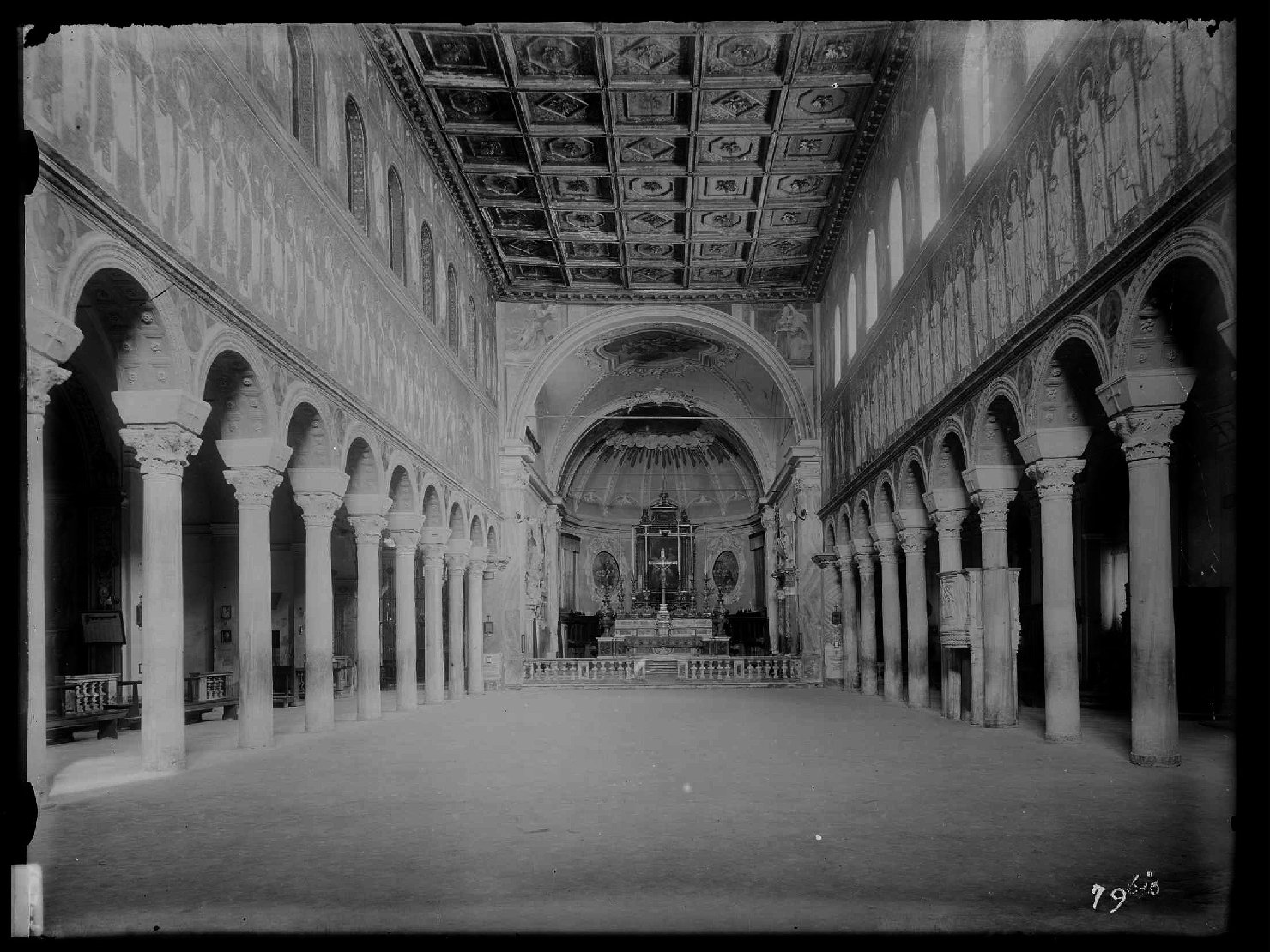 Italia - Emilia-Romagna - Ravenna - Basilica di Sant'Apollinare Nuovo (negativo) di Ditta Luigi Ricci (stabilimento) (XX)