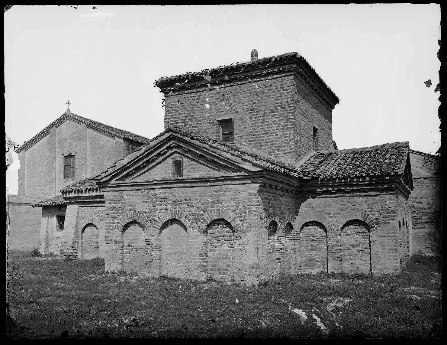 Emilia-Romagna - Ravenna - Mausoleo di Galla Placidia (negativo) di Ricci, Luigi (XIX)
