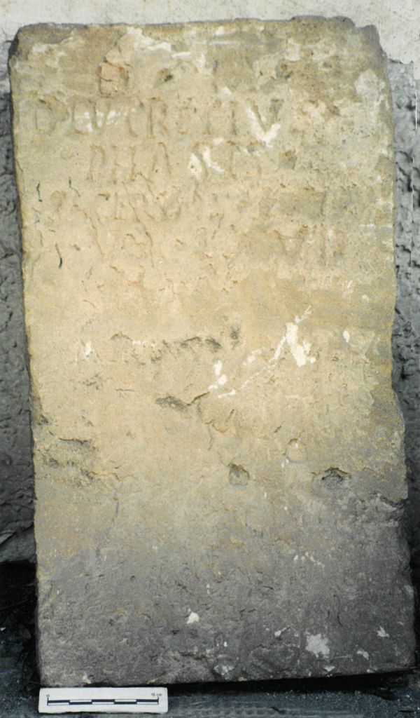 stele funeraria - ambito latino (sec. II d.C)