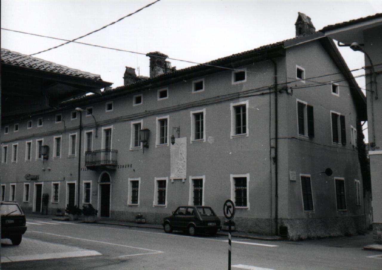 Palazzo del Comune (municipio) - Albiano d'Ivrea (TO)  (XIX)