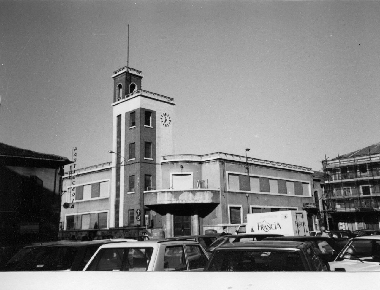 Casa del popolo (scuola) - Chivasso (TO) 
