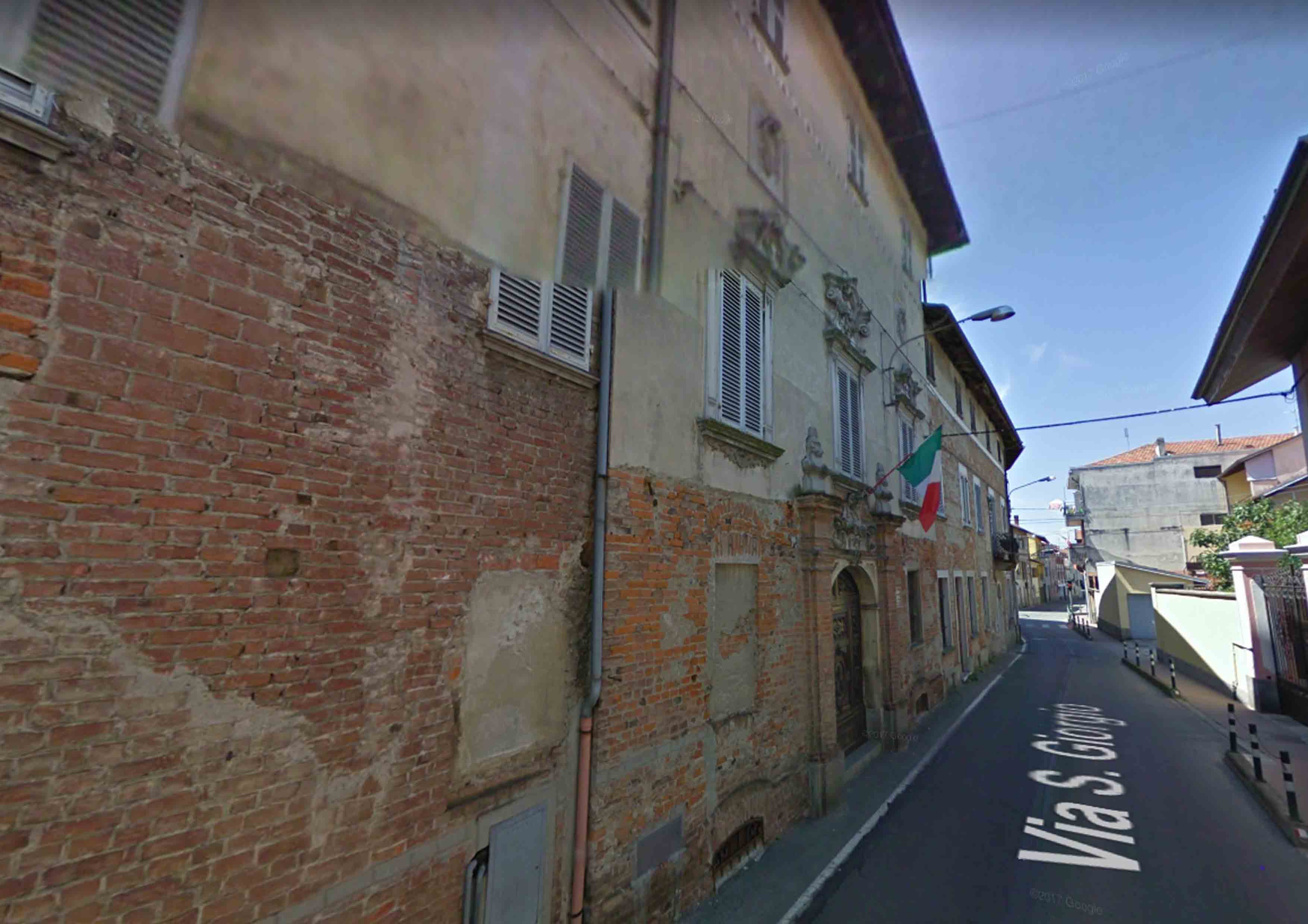 Casa Farcito (casa) - Caluso (TO)  (XVIII, prima metà)