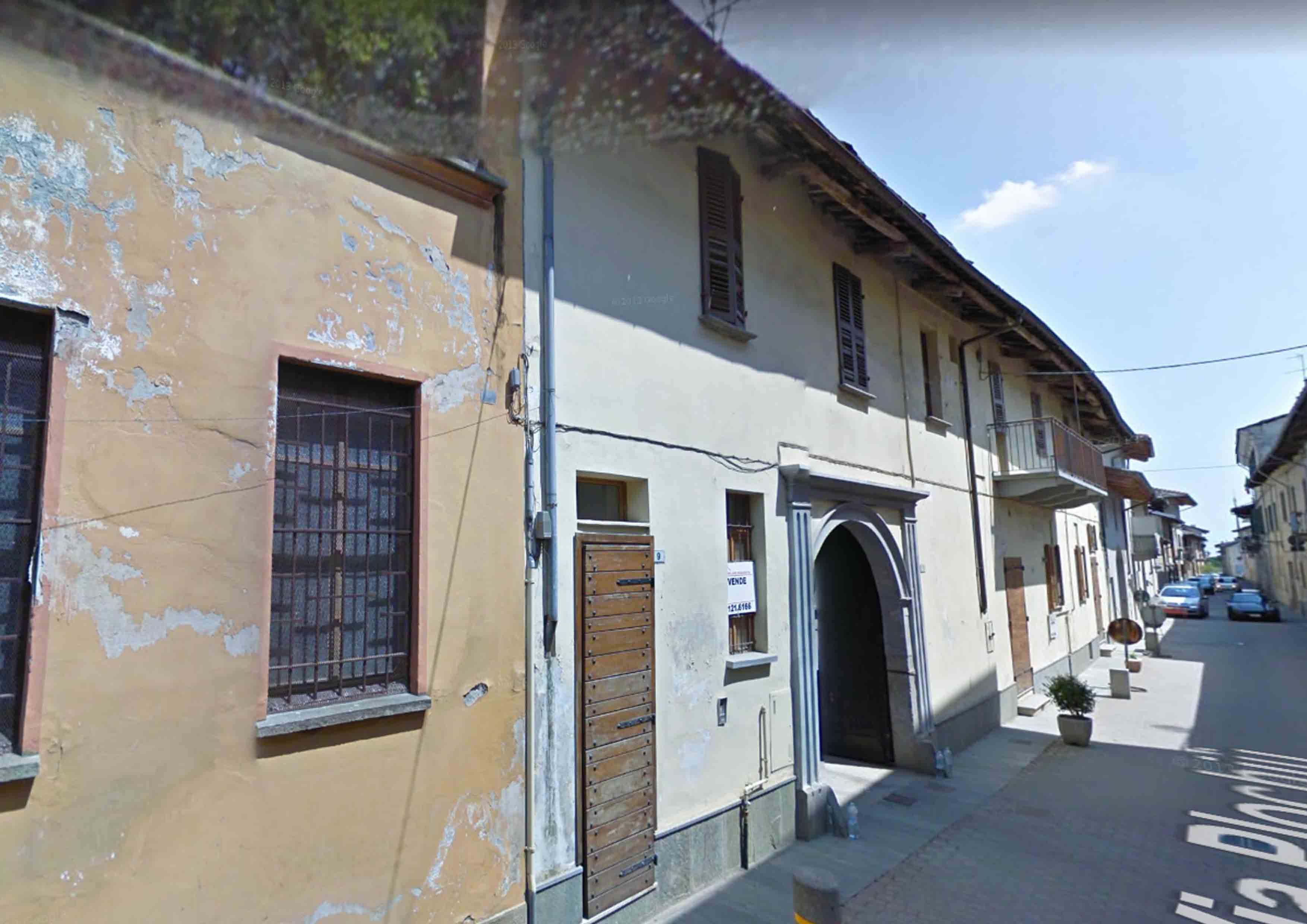 casa - Cavour (TO)  (XVIII, inizio)