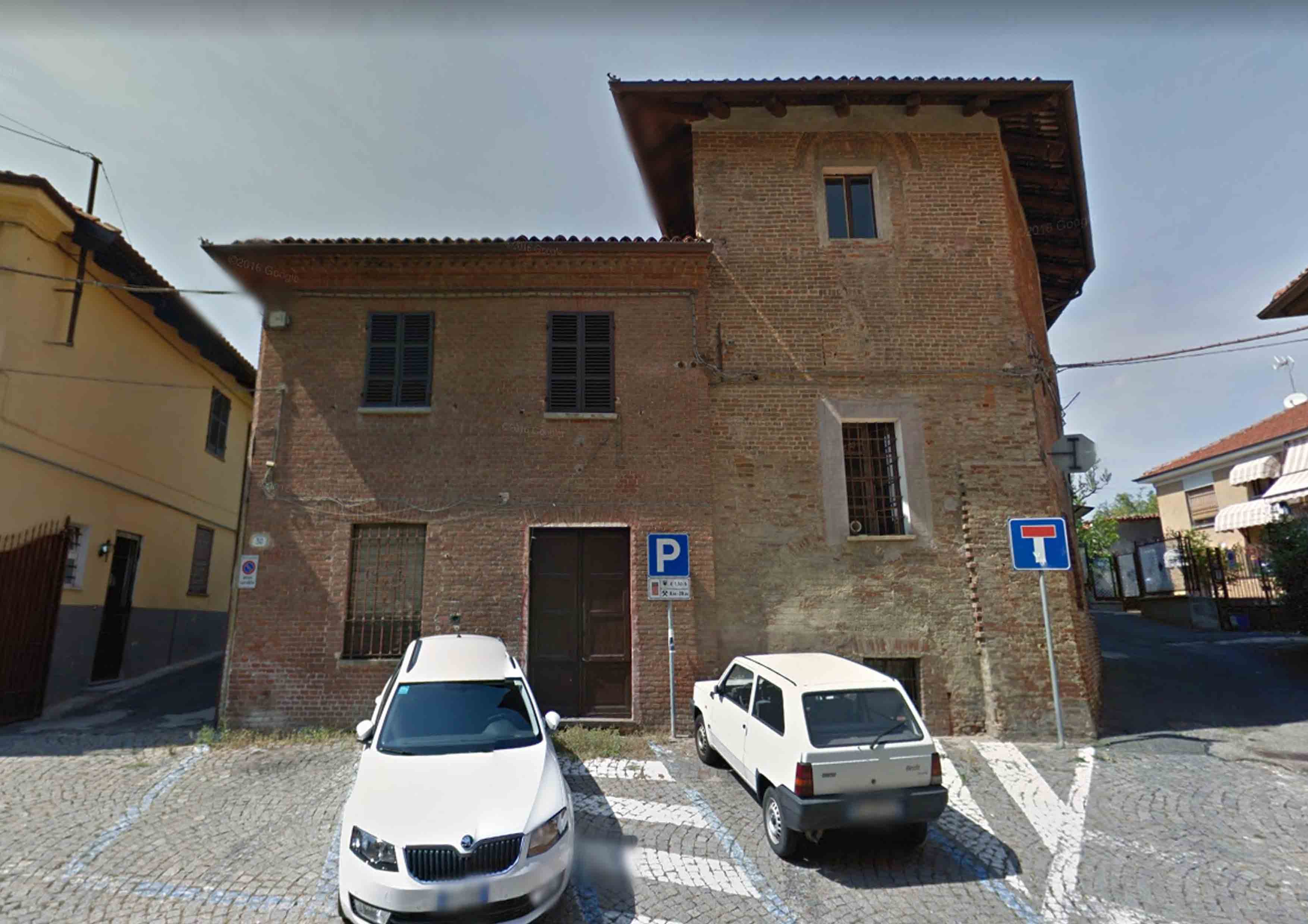 casa - Chieri (TO)  (XIX, fine)