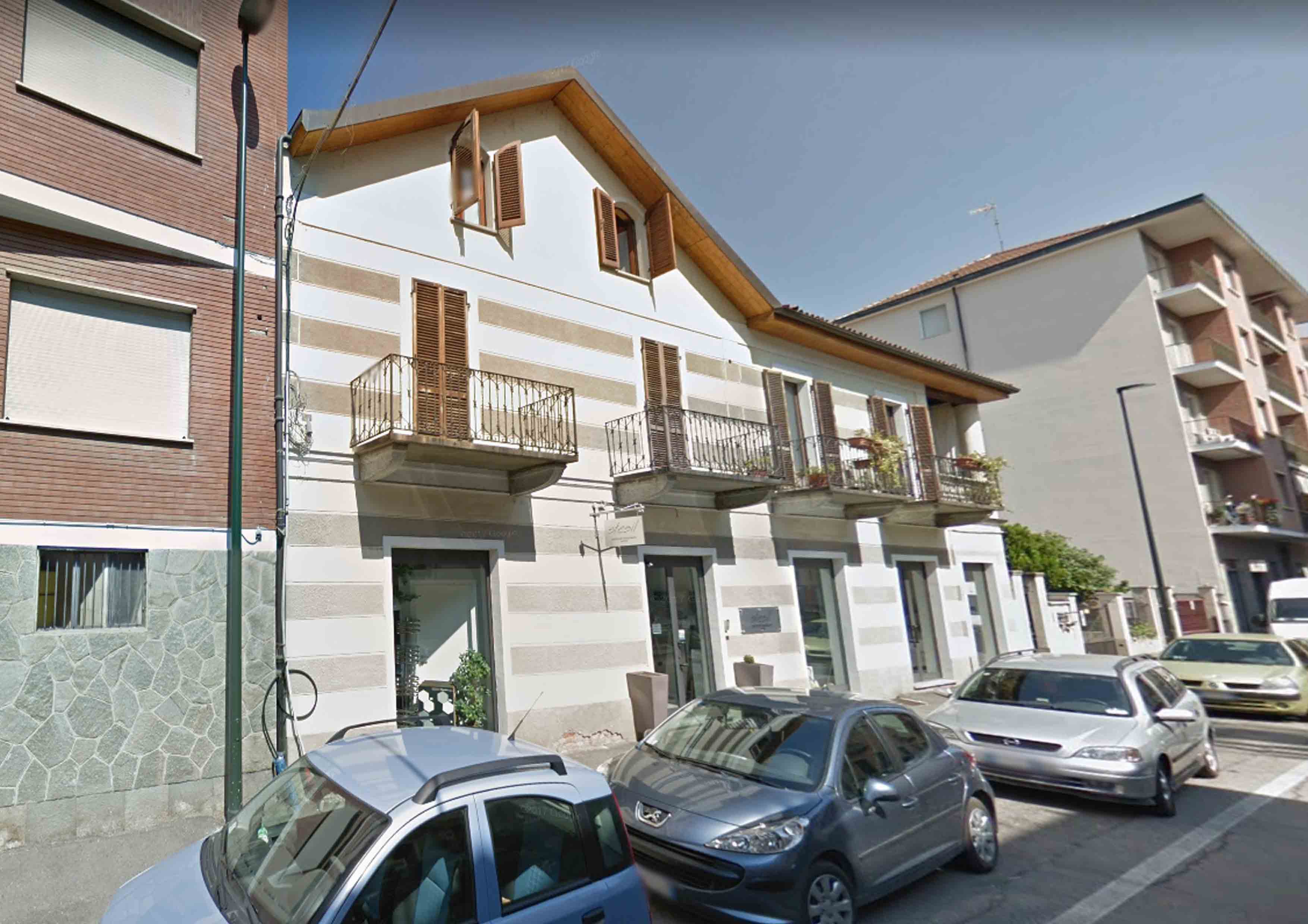 casa - Chieri (TO)  (XX, inizio)