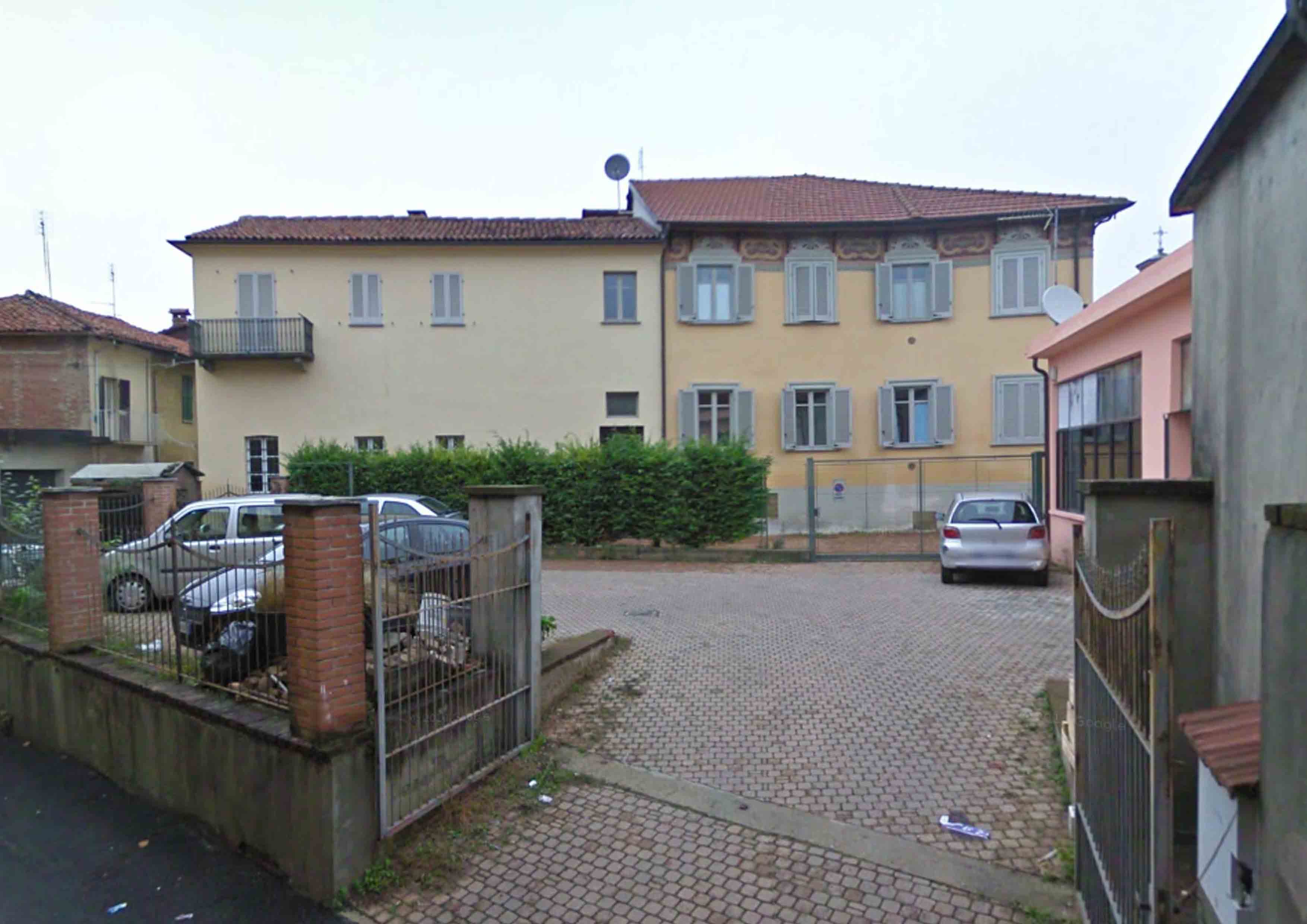 casa - Chieri (TO)  (XIX)