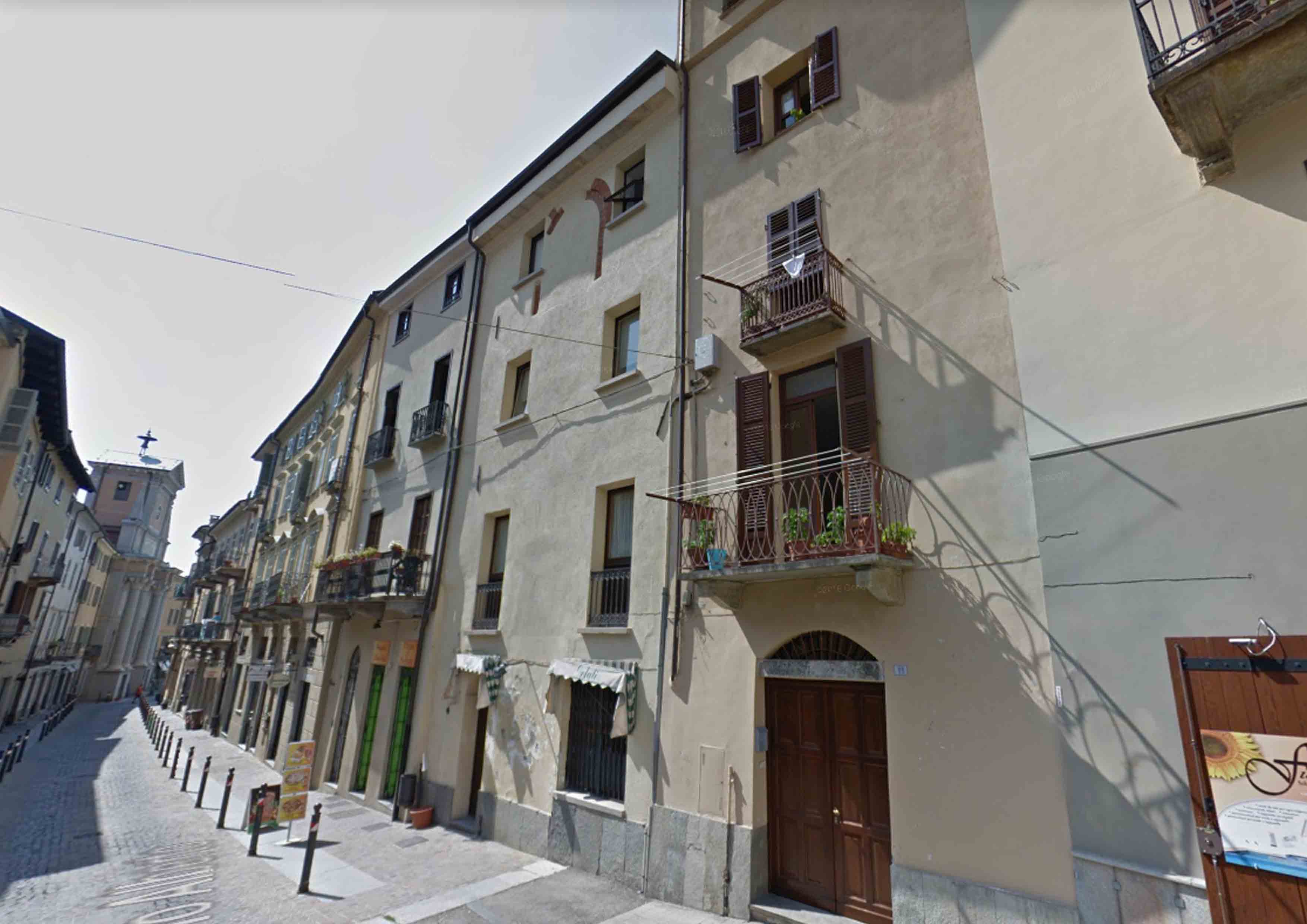 casa - Chieri (TO)  (XX, seconda metà)