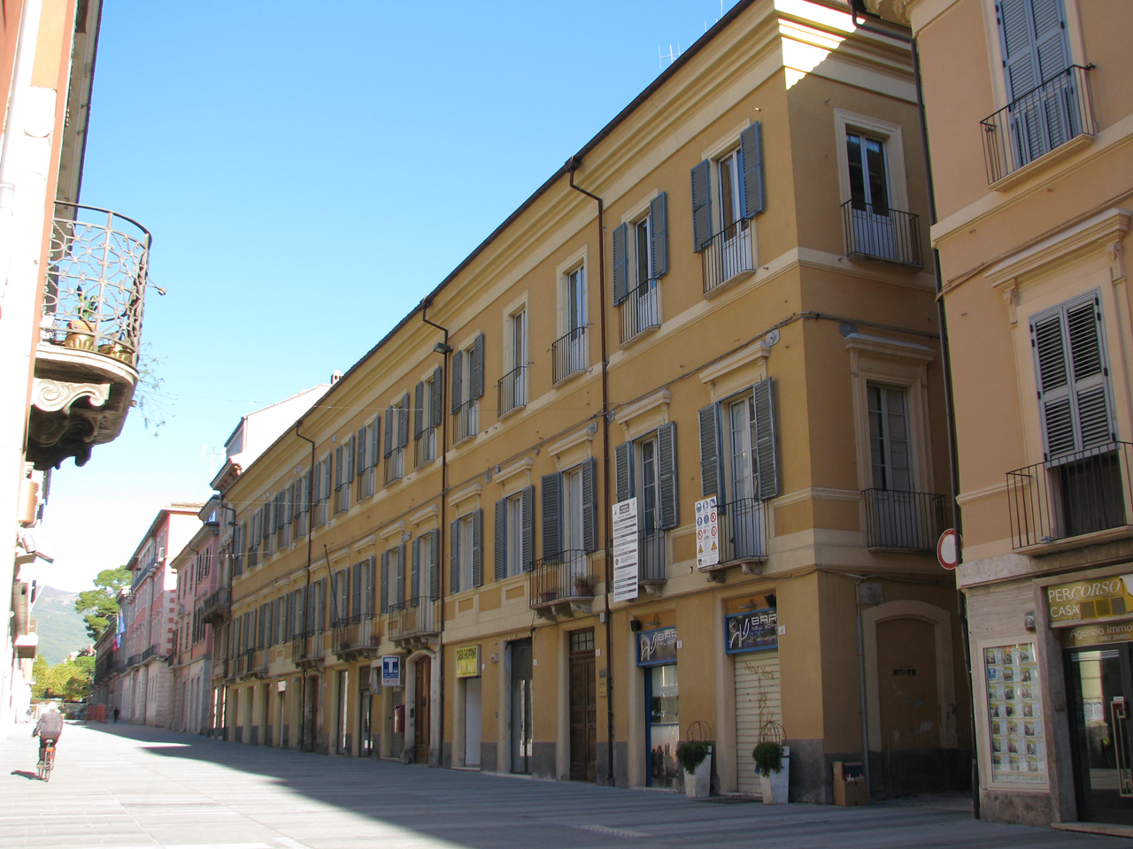 Palazzo Franchi (palazzo, signorile) - Teramo (TE)  (XX, inizio)