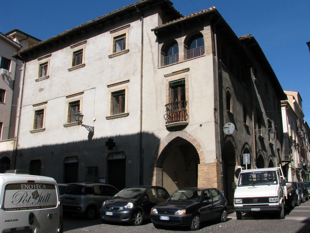 casa Corradi (casa) - Teramo (TE)  (XV)