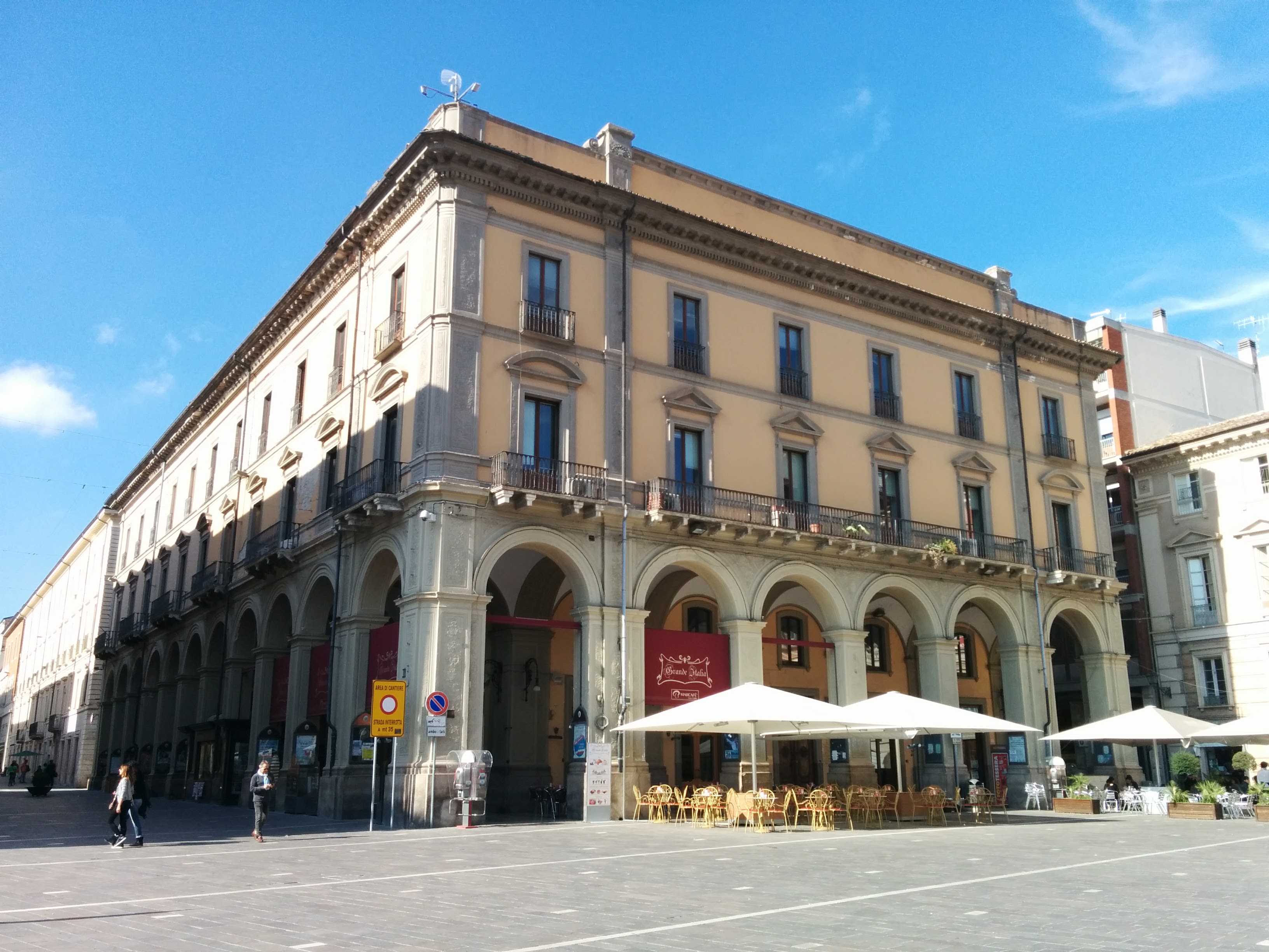 Palazzo Costantini Pompetti (palazzo, privato) - Teramo (TE) 