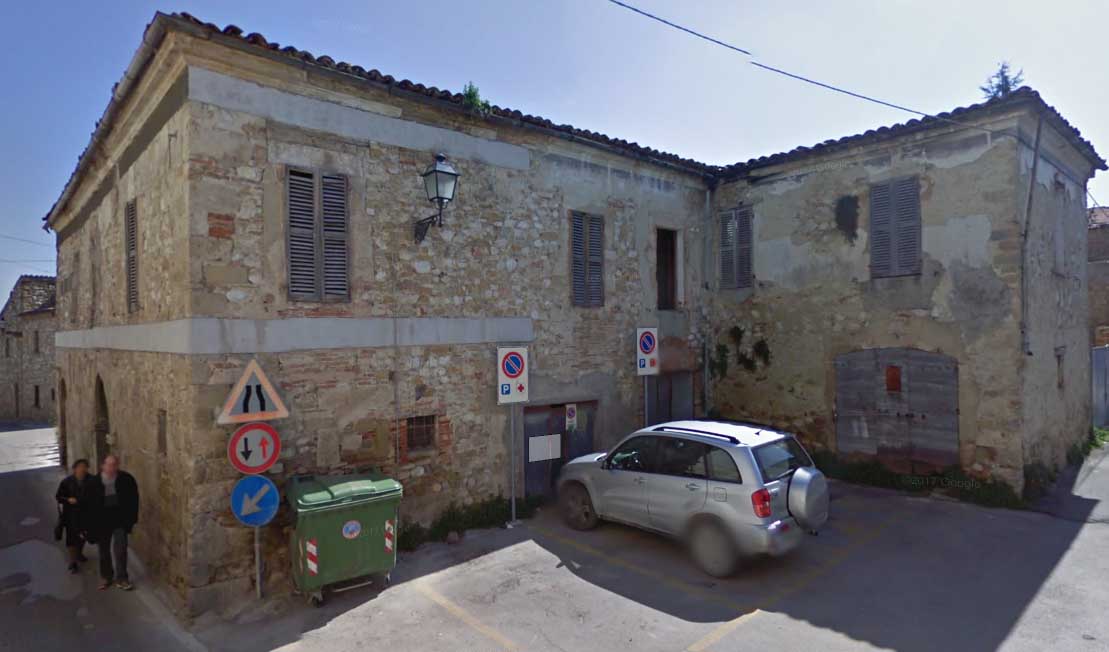 Edificio sito in via Roma angolo via S. Girolamo (edifici) - Campli (TE)  (XV)