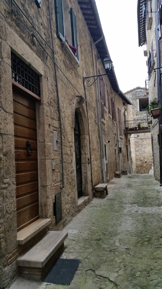 Casa in via G. Marconi (ex casa in via Garzia n. 37) (casa, privata) - Civitella del Tronto (TE) 