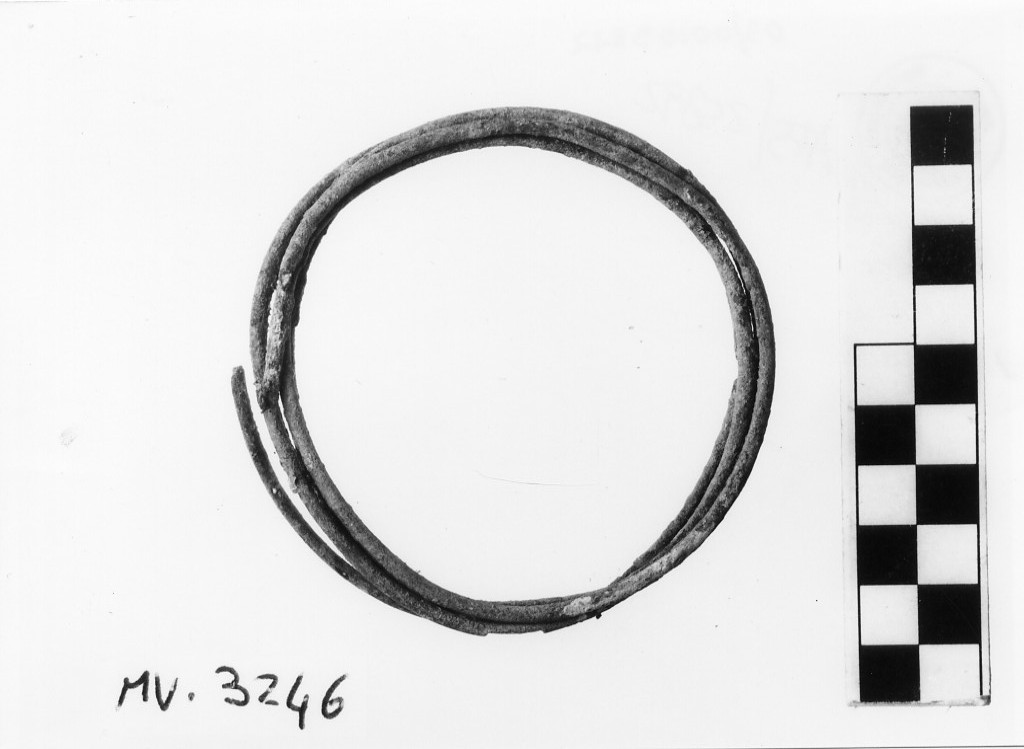 armilla (secc. VIII-VI a.C)