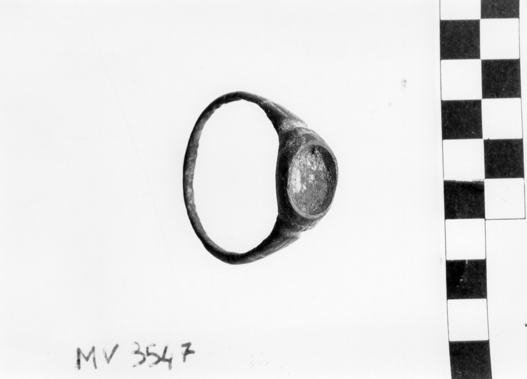 anello digitale - ambito romano (inizio/ inizio secc. II-III d.C)