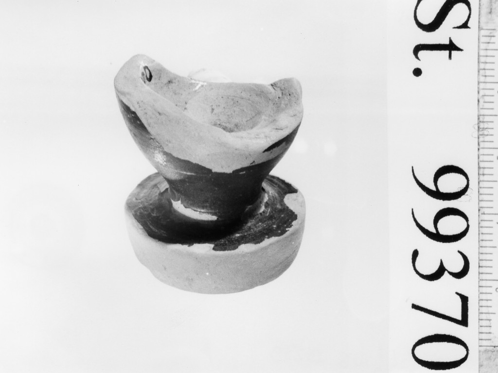 lekythos/ piede - produzione attica (fine/ inizio secc. VI-V a.C)