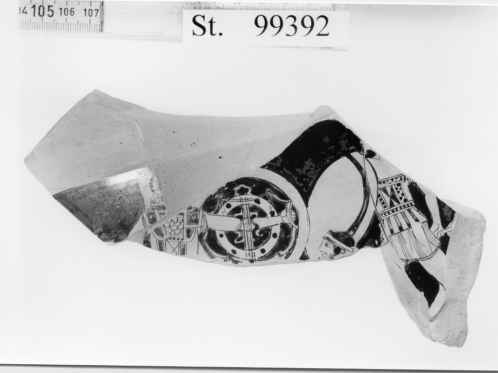 cratere a calice/ parete - produzione attica, Pittore dei Niobidi (o pittore di Bologna 279?) (secondo quarto sec. V a.C)