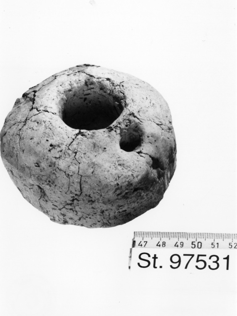 peso da telaio, Vay 1986, tipo B - produzione etrusco-padana (sec. V a.C)