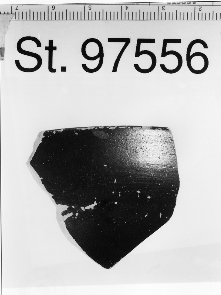 coppetta/ frammento, Lambroglia 1952, tipo 27, variante b - produzione volterrana (sec. III a.C)