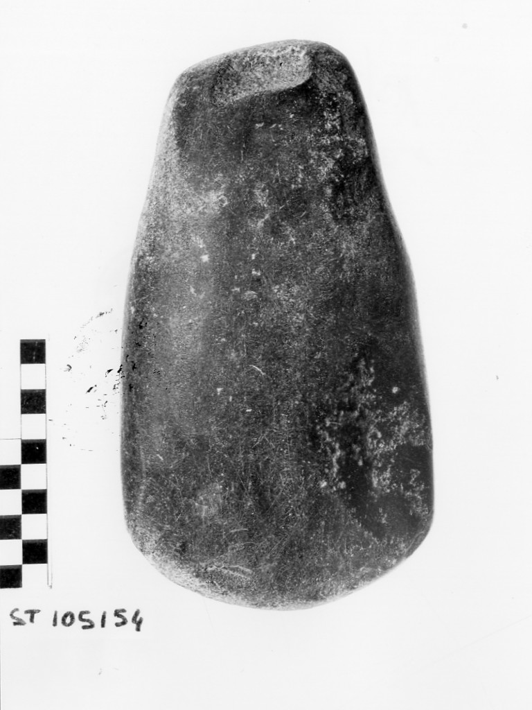 ascia - Neolitico Inferiore Recente (prima metà IV millennio a.C)