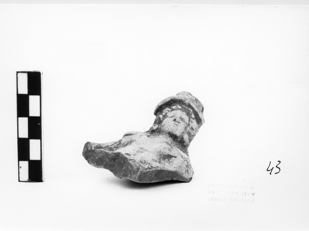 statua femminile/ busto - ambito magno-greco e siceliota (fine/ inizio secc. IV-III a.C)