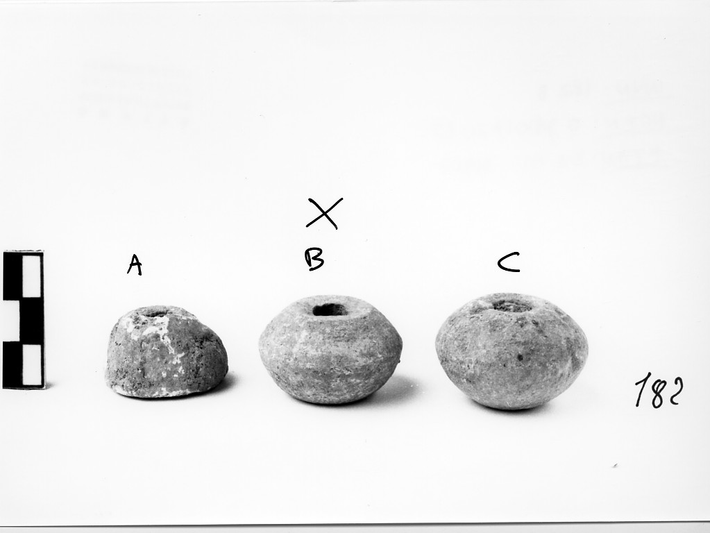 fuseruola bitroncoconica - ambito etrusco e magno-greco (fine/ inizio secc. VII-VI a.C)