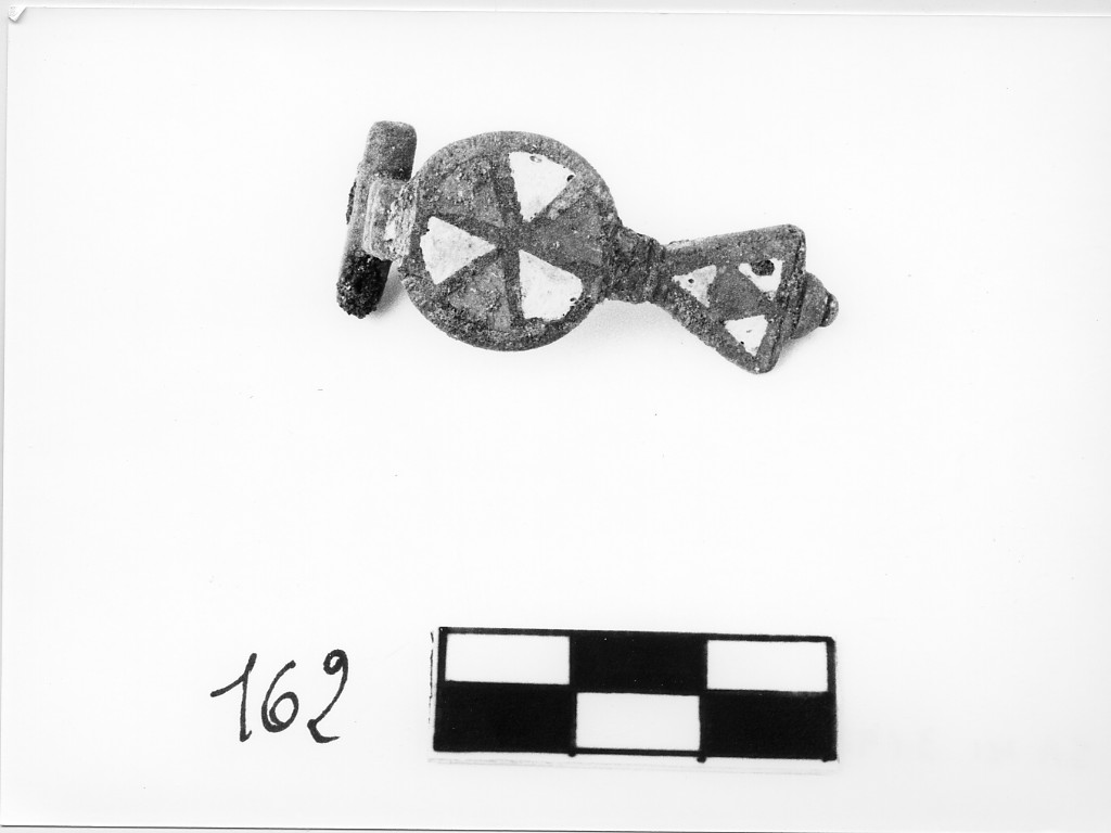 fibula - ambito romano imperiale (secc. II-III d.C)