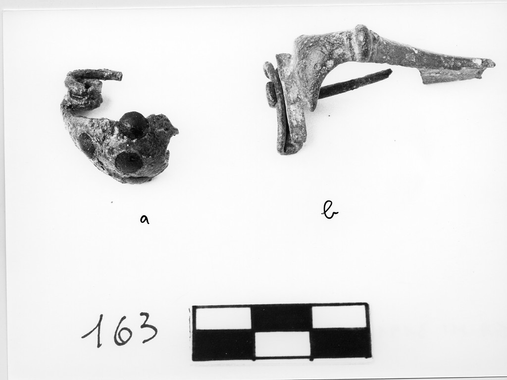fibula a navicella - ambito etrusco orientalizzante (fine/ metà secc. VIII-VII a.C)