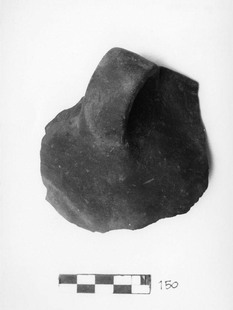 boccalino/ frammento - cultura di Polada (Bronzo antico)