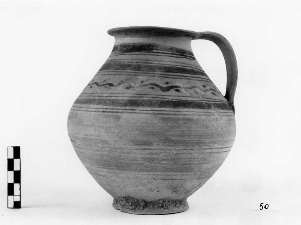 olpe - produzione apula (sec. IV a.C)