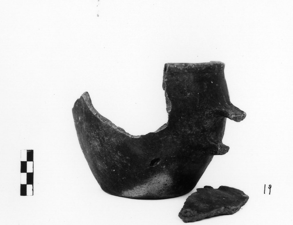 boccale troncoconico (Età del Bronzo antico)