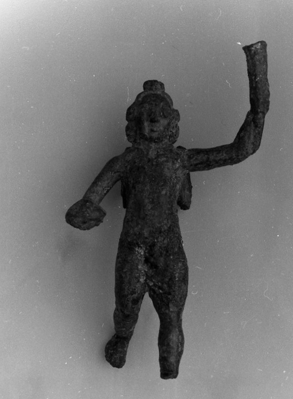 Amorino alato Taedoforo (statuetta) - ambito romano (fine/ inizio secc. II-III d.C)